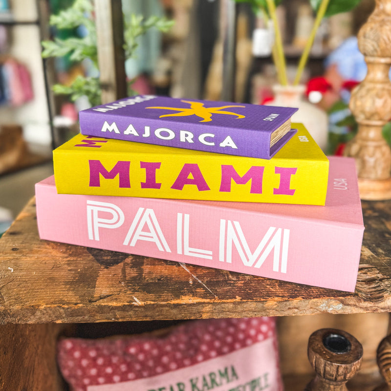 Travel Storage Books