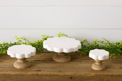 Chippy Floral Shaped Risers (Set Of 03)