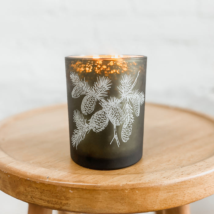 PINECONE ETCHED CANDLE | 16 OZ