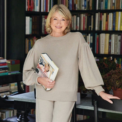 Martha Stewart's Gardening Handbook
