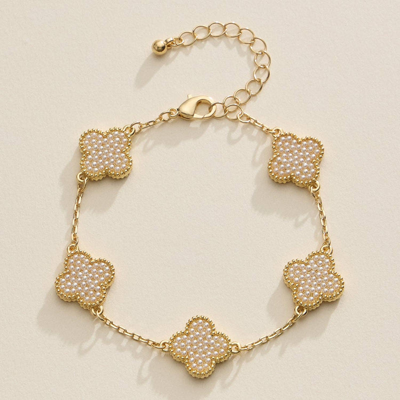 Quatrefoil Shape Charm Bracelet with Pearl Beaded Accents: Gold / One / 5SB21061