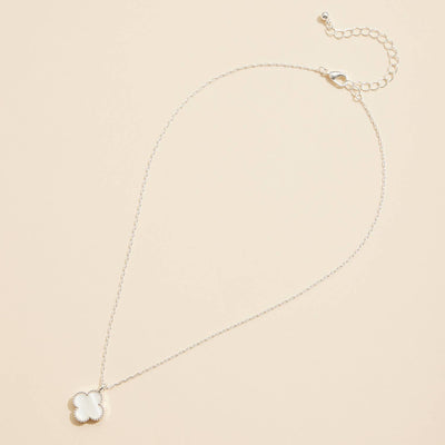 Single Flower Shell Charm Short Necklace: Black / One / 4SN11002